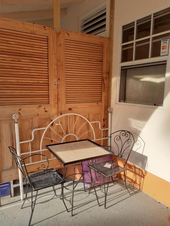 Cosy Corner Apartamento St. George's Exterior foto